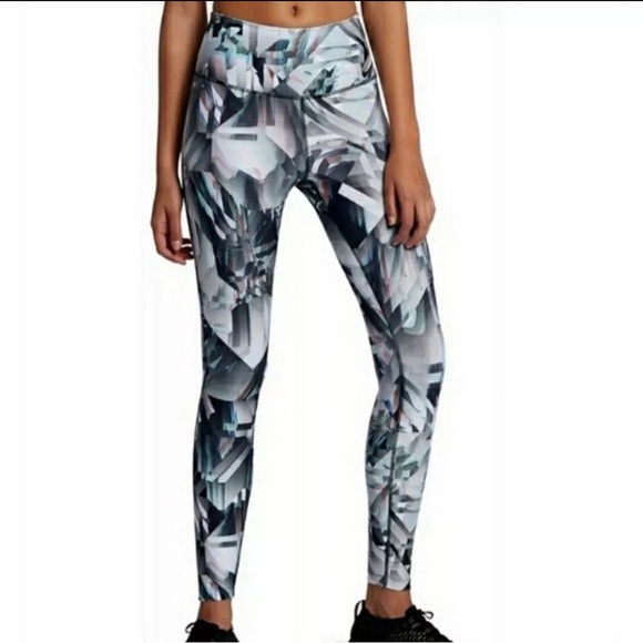 Nike Dri Fit Women’s S Power Legend Multi Prism High Rise Athletic Leggings - Picture 1 of 7